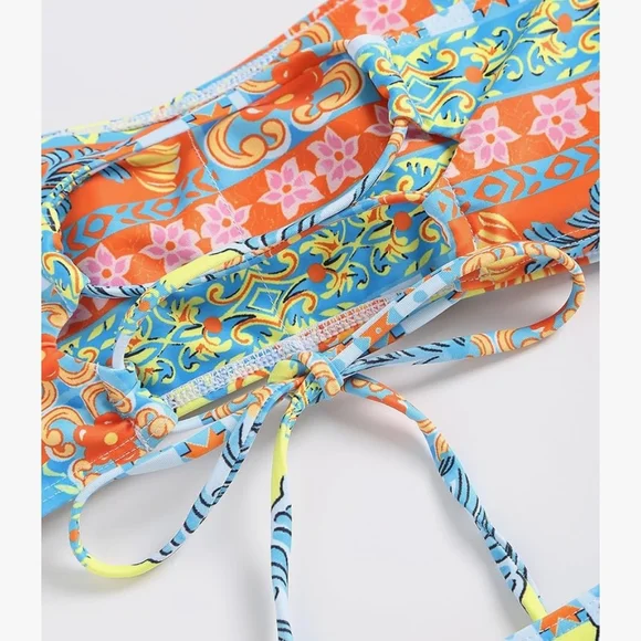 Zaful Multicolor Strapless Bikini - Picture 5 of 10